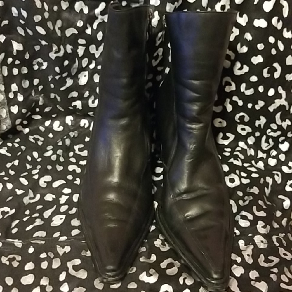 Harley-Davidson Natalya Pointed Toe Short Boot